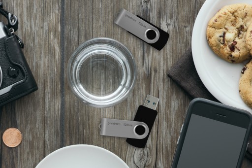 Pamäť Goodram 32GB UTS3 USB 3.0 čierna