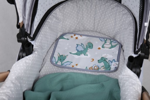UNIVERZÁLNY PROTISEDACÍ VANKÚŠEK DO KOČÍKU BABYMAM A GONDOLOVÉ SEDADLO