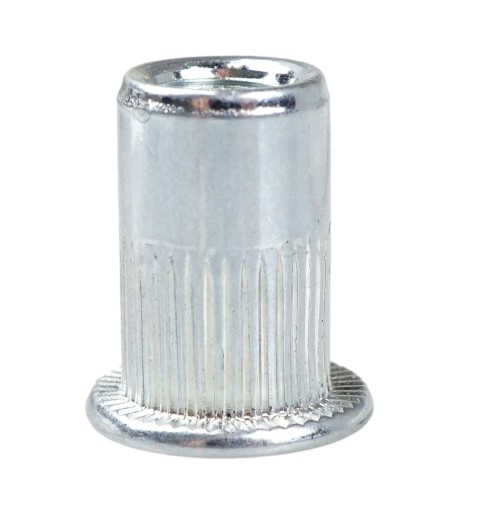 100 x Nitovacia matica s drážkovaným nákružkom M6x15 mm