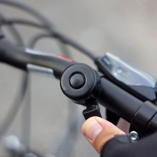Hlasný kovový zvonček na bicykel Titafka na kolobežku