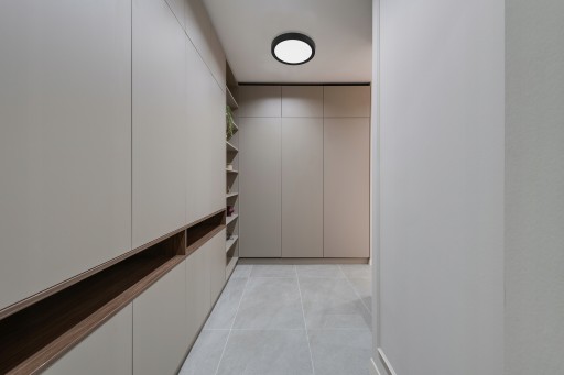 LED panelové stropné svietidlo Prisadené okrúhle čierne 18W Výkonné