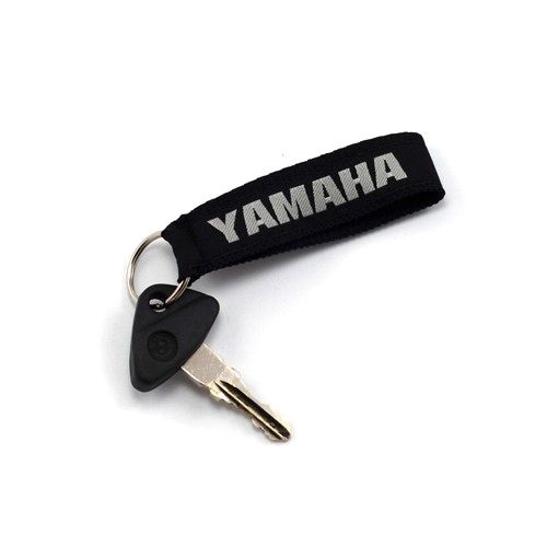 Prívesok na kľúče Prívesok na kľúče s vyšívaným logom YAMAHA
