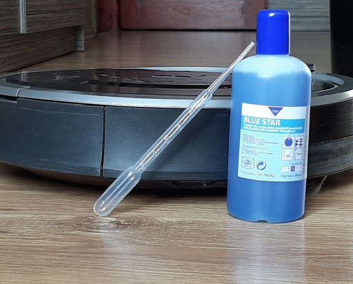 Blue Star EFFICIENT Tekutina do mopovacích čistiacich robotov 200 ml s pipetou