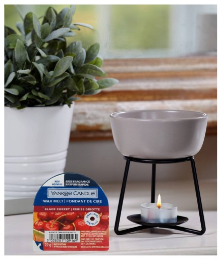 Vosk s vôňou Yankee Candle Black Cherry