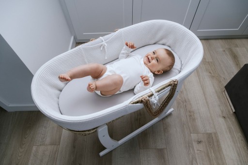 Bavlnená priliehavá plachta do kolísky a kočíka