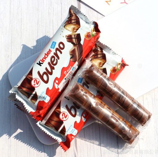 Kinder Bueno Ferrero oblátková tyčinka, 1 kus, sladkosti