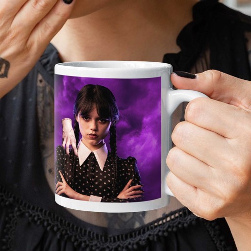 STREDA ADDAMS ORTEGA BIELY hrnček KÁVOVÝ ČAJ