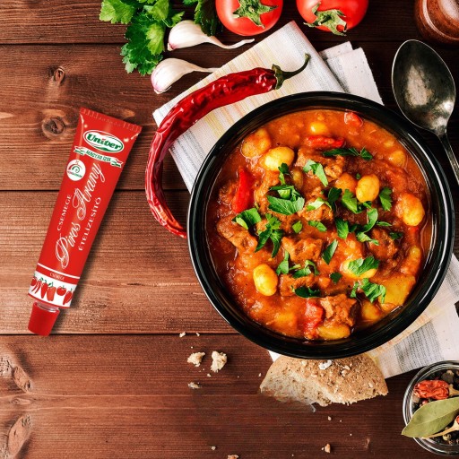 Univer Piros Arany 70g jemná maďarská papriková pasta