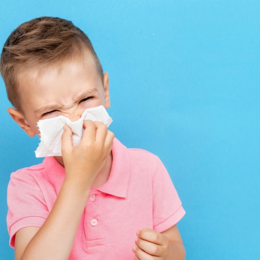 HYGIENICKÉ Utierky V KRABIČKE 100 KS, 2 VRSTVE, SŤAHOVACIE, BEZ ZÁPACHU