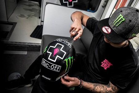 Muc-Off 212 Čistič na prilby 32ml
