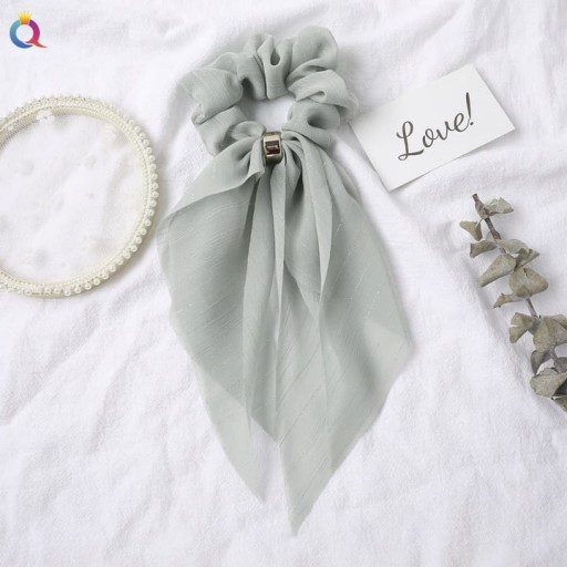 Šál do vlasov, zamat, lesklá gumička, elegantná mätová