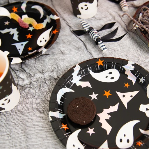 SADA hrnčekov a tanierov HALLOWEENSKÉ STRAŠIDLÁ 12 ks