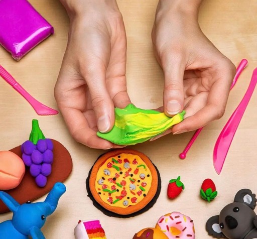 PLASTICOVÁ POLYMÉROVÁ MODELÁCIA PENA 12 KS ZMYSELNÁ HRAČKA PRE DETI