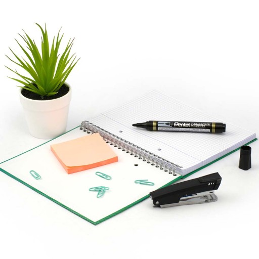 PENTEL N850 PERMANENTNÝ ZNAČOVAČ okrúhly ČIERNA