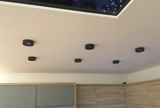 Halogénové svietidlo pod omietku LED trubica + GU10 5W
