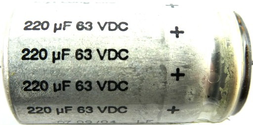 RIFA axiálny elektrolyt 220uF 63V DC 30% 1ks.