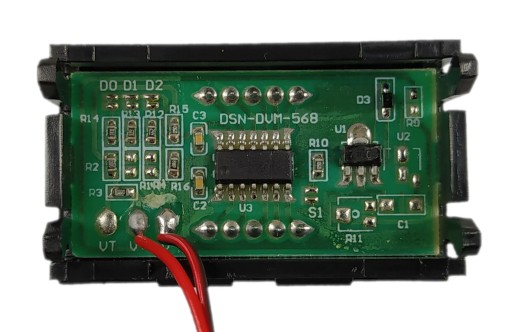 DC 4-30V voltmeter v 0,56' modrom LED kryte