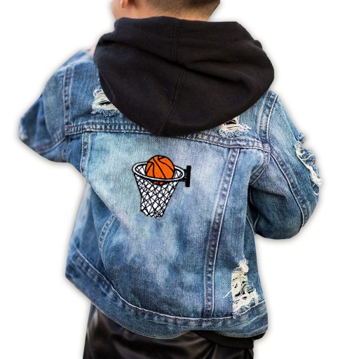 Nažehľovacia vyšívaná basketbalová lopta