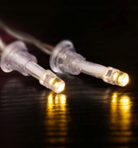 SVETLÁ NA VIANOČNÝ STROMČEK 10 LED BAVLNENÝCH GULIČIEK 1,5M
