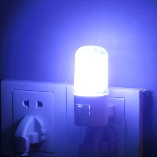 LED NOČNÁ LAMPA PRE KONTAKTNÉ VÝKONNÉ BIELE SVETLO