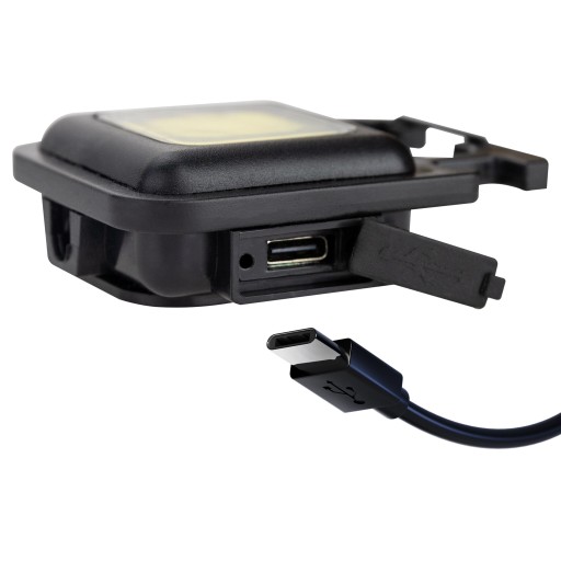 VÝKONNÁ MINI LED VRECKOVÁ LAMPA + DRŽIAK NA NOŽNIČKU S MAGNETOVÝM OTVÁRAČOM KĽÚČOV