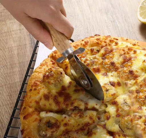 NÔŽ NA PIZZU OKRUHÝ NÔŽ NA KRUHOVÉ KRÚŽANIE PIZZY