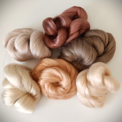 Vlna česaná viskóza Viskóza na plstenie 2m 50g Pearl Pink