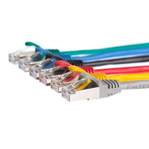 Netrack RJ45 patch kábel, tvarovaný plášť, kat