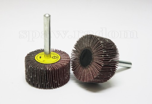 Lamelový brúsny kotúč na stopke 40x20x6mm gr 120