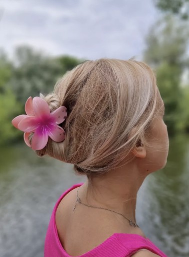 Spona sponka vlásenka veľký kvet kvet boho havajská ružová