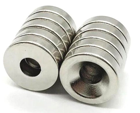 Neodymový magnet 10x3mm otvor 7/3,5mm
