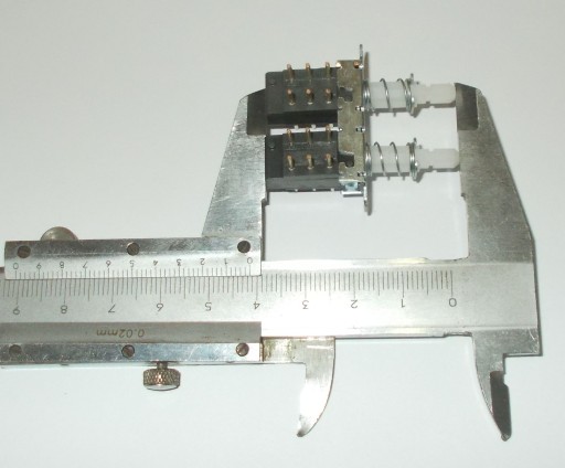 ISOSTAT 6pin 2x závislý UNITRA (66