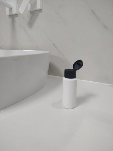 EKO HDPE FĽAŠA 50ml FLIP TOP BIELA MATNÁ HIT