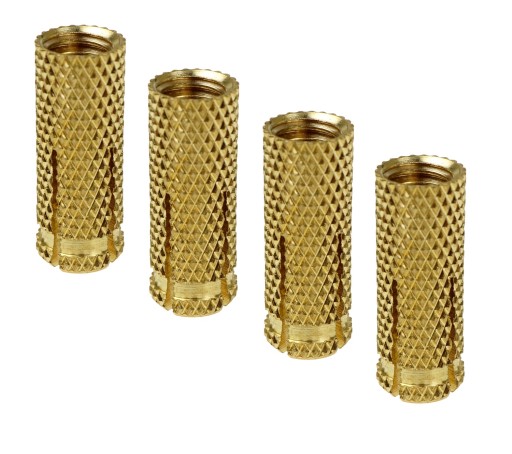 1x Mosadzná kotva s rozperným puzdrom m10 x 33 mm