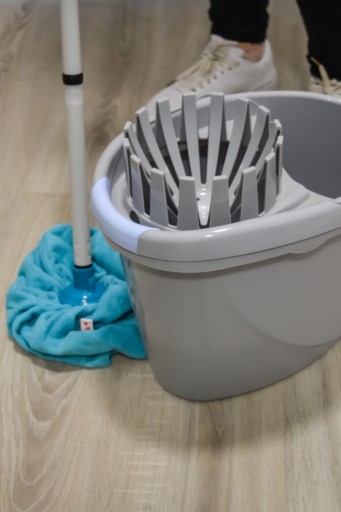 Hrot YORK MOP, pažba z mikrovlákna CLASSIC sukňa + skladacia palica 120cm
