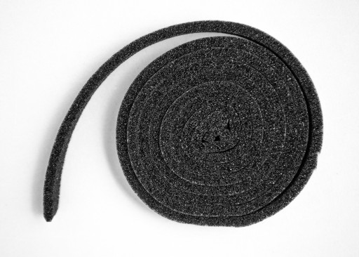 StP Bitoplast Páska na odhlučnenie plastového praskania 0,5x1,5x200cm