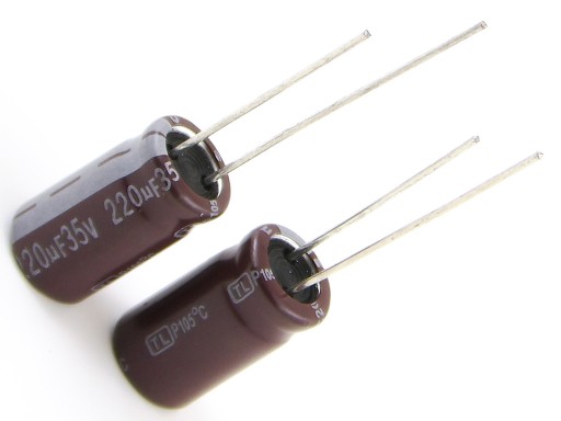 KONDENZÁTOR 220uF / 35V 8x15 L.ESR 105* 3000h 5KS