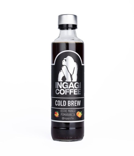 Ochutená Cold Brew káva Pikantné mango s pomarančom 250 ml