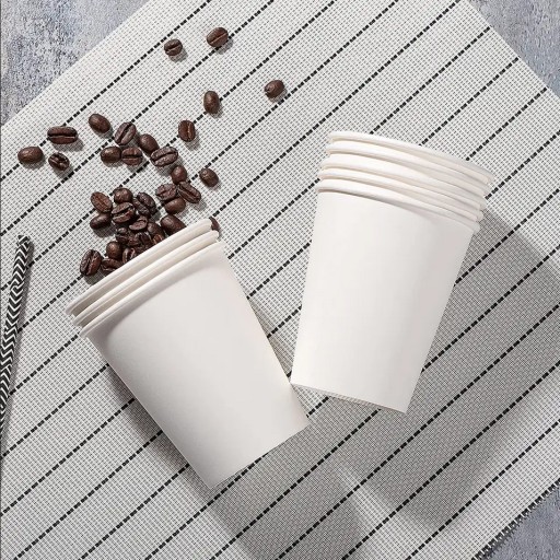 JEDNORÁZOVÉ PAPIEROVÉ ŠÁLKY NA KÁVU 250ml, BIELE, EKOLOGICKÉ, NETEKAJÚ