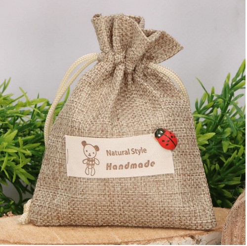 Ozdobné jutové vrecúško s lienkou, 1 ks