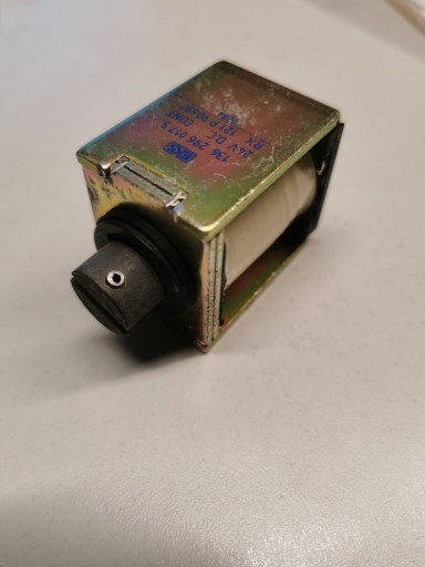 Lineárny elektromagnet 24V DC 44x38x30mm XEROX