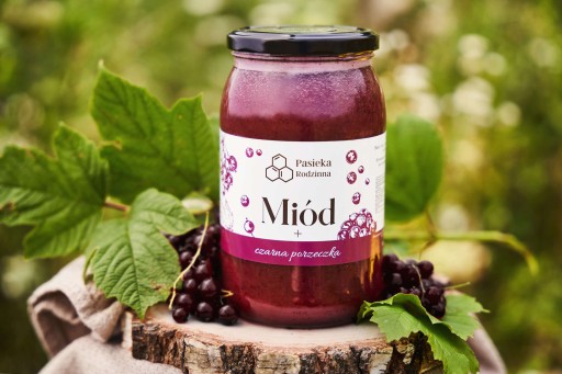 Medová smotana s čiernymi ríbezľami 240g