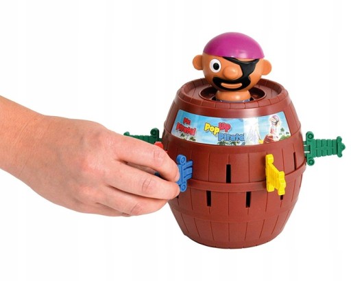 RODINNÁ ARKÁDOVÁ HRA CRAZY BARREL PIRATE SKÁKANIE V SUDE