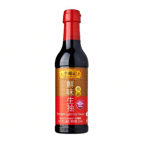 Prémiová ľahká sójová omáčka prirodzene varená Lee Kum Kee 500 ml