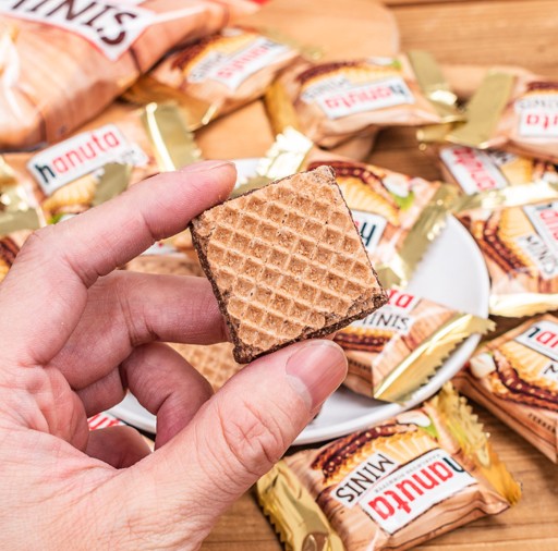 Ferrero Hanuta Minis arašidové oblátky 200g