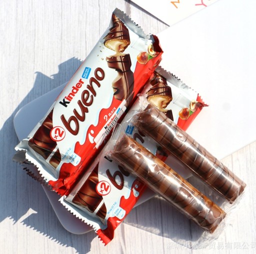 Kinder Bueno Ferrero oblátková tyčinka 1 ks Oblátky plnené