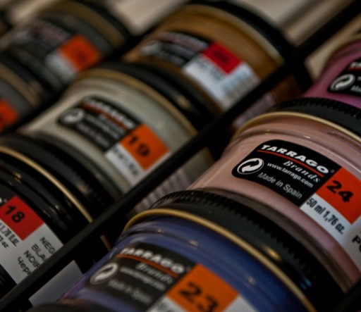Krém na renováciu kožených topánok Fuchsiový krém na topánky Tarrago 50ml