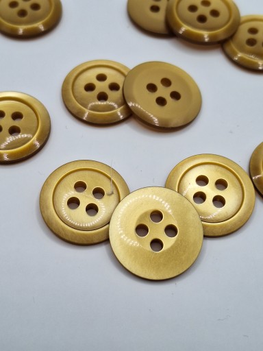 Plastový gombík, zlatý, klasický, 4 dierky, 25 mm, 2 kusy