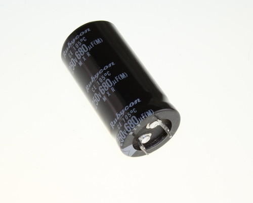 KONDENZÁTOR 680UF 250V Ø25x41mm 105°C RUBYCON