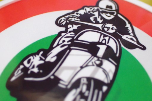 NÁLEPKA VESPA NÁLEPKA 7,7 x 7,7 cm